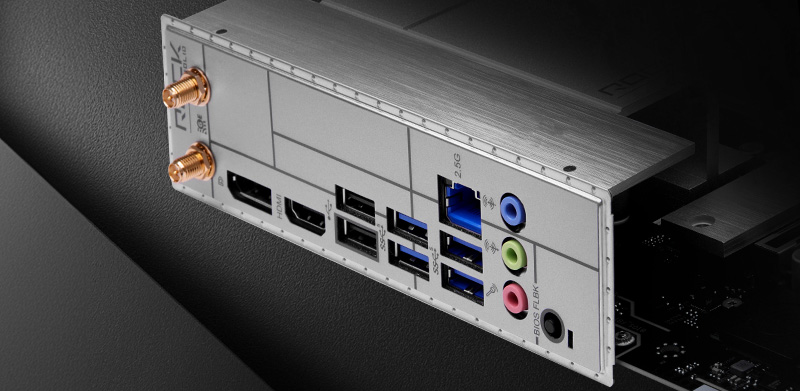 Pre-Installed IO Shield